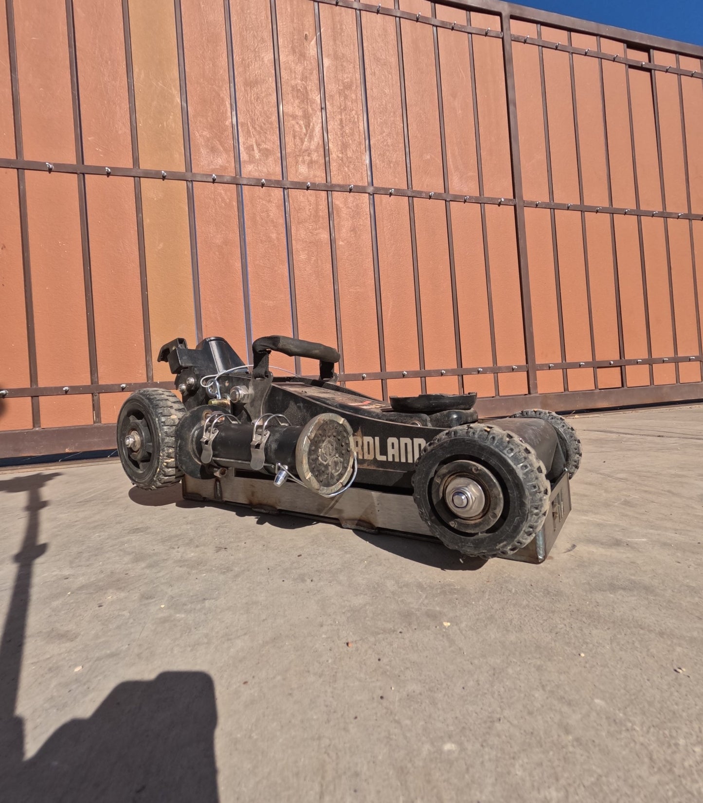 Harbor Freight 1.5 Ton Badlands Jack Holder - Gen 2 - Fenix Motorsports - Jack Holder Accessory