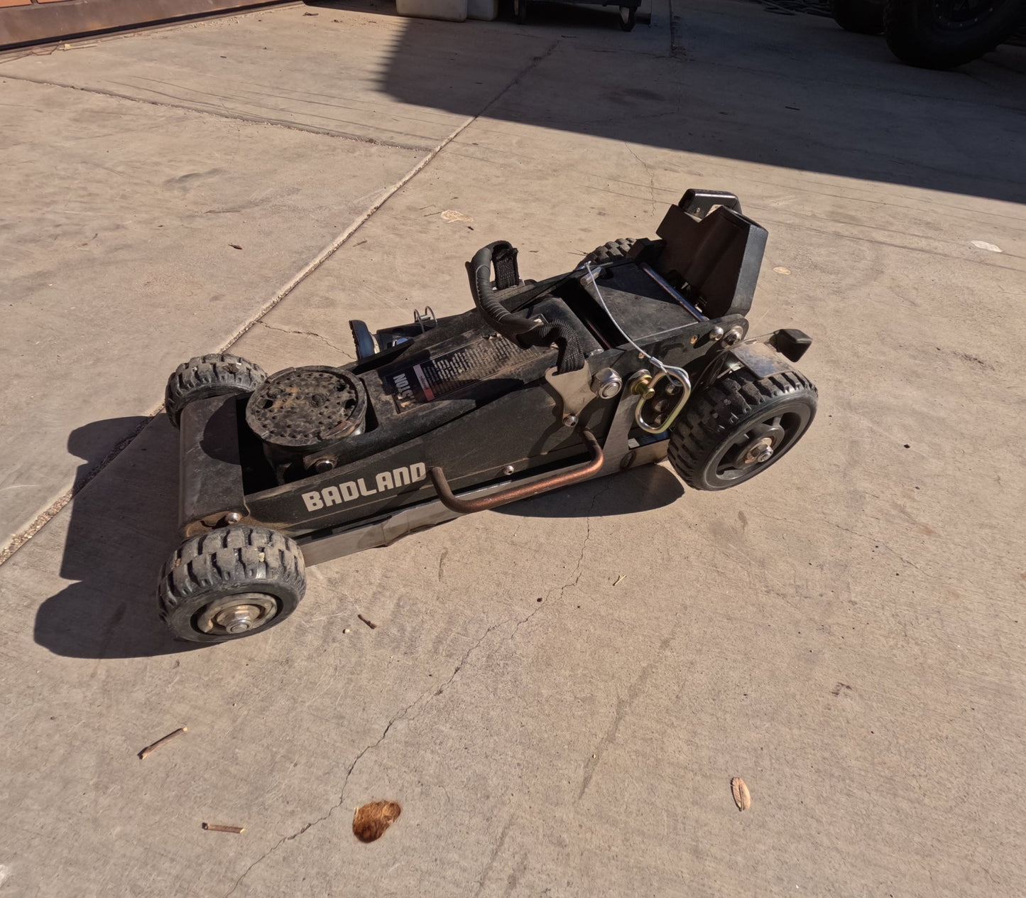 Harbor Freight 1.5 Ton Badlands Jack Holder - Gen 2 - Fenix Motorsports - Jack Holder Accessory